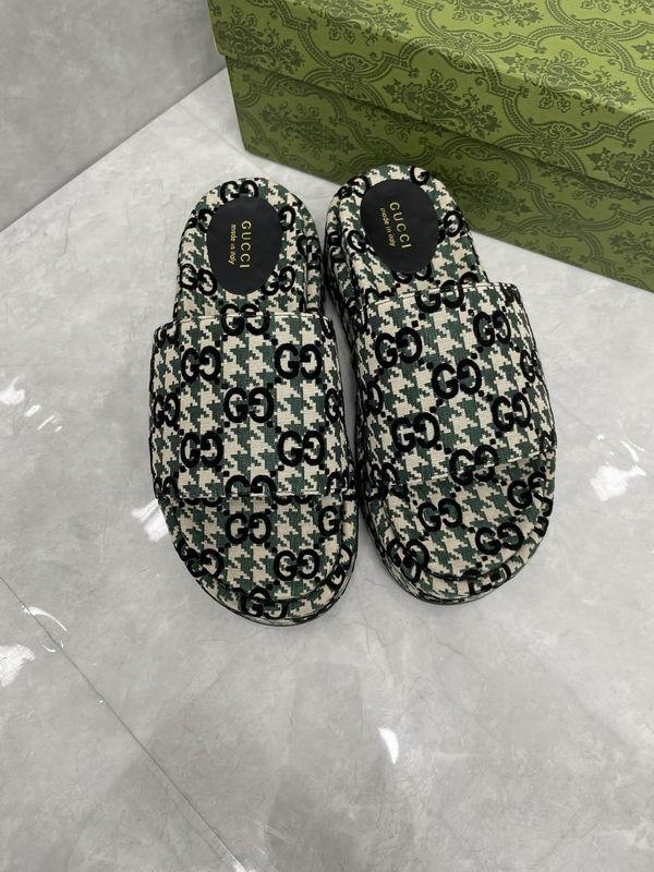 Gucci Men's Slippers 306